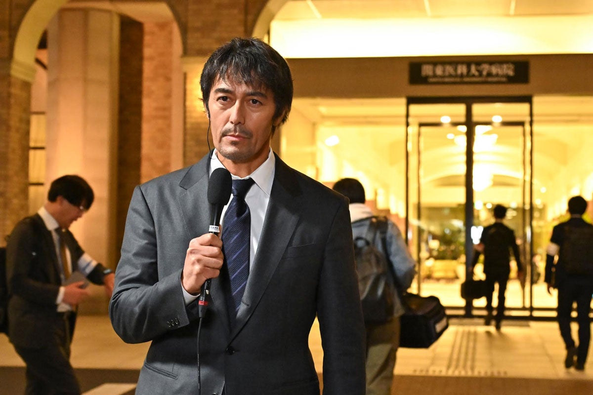 日曜劇場『キャスター』場面写真