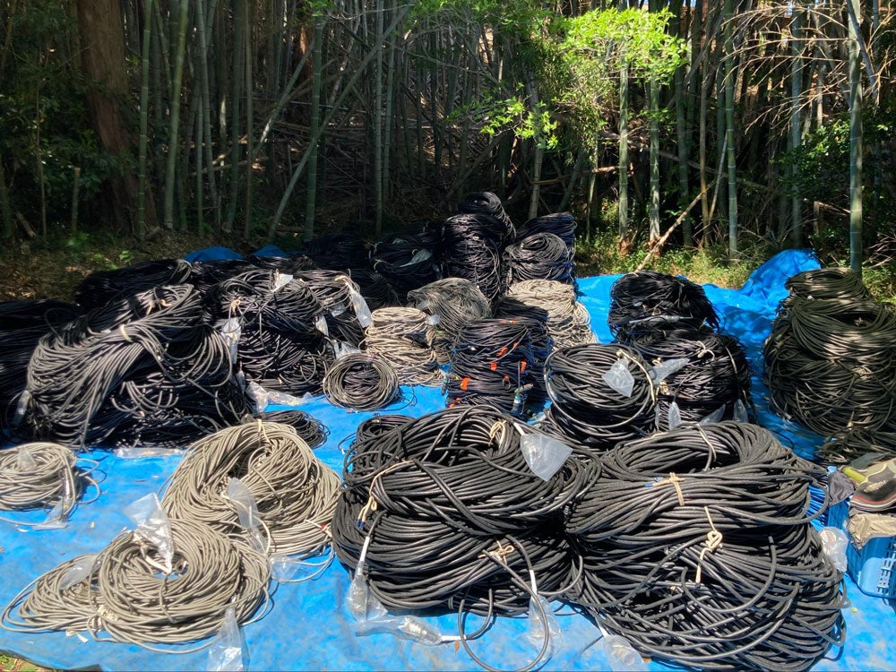 使用するケーブルは、フルマラソンの距離に匹敵する長さに