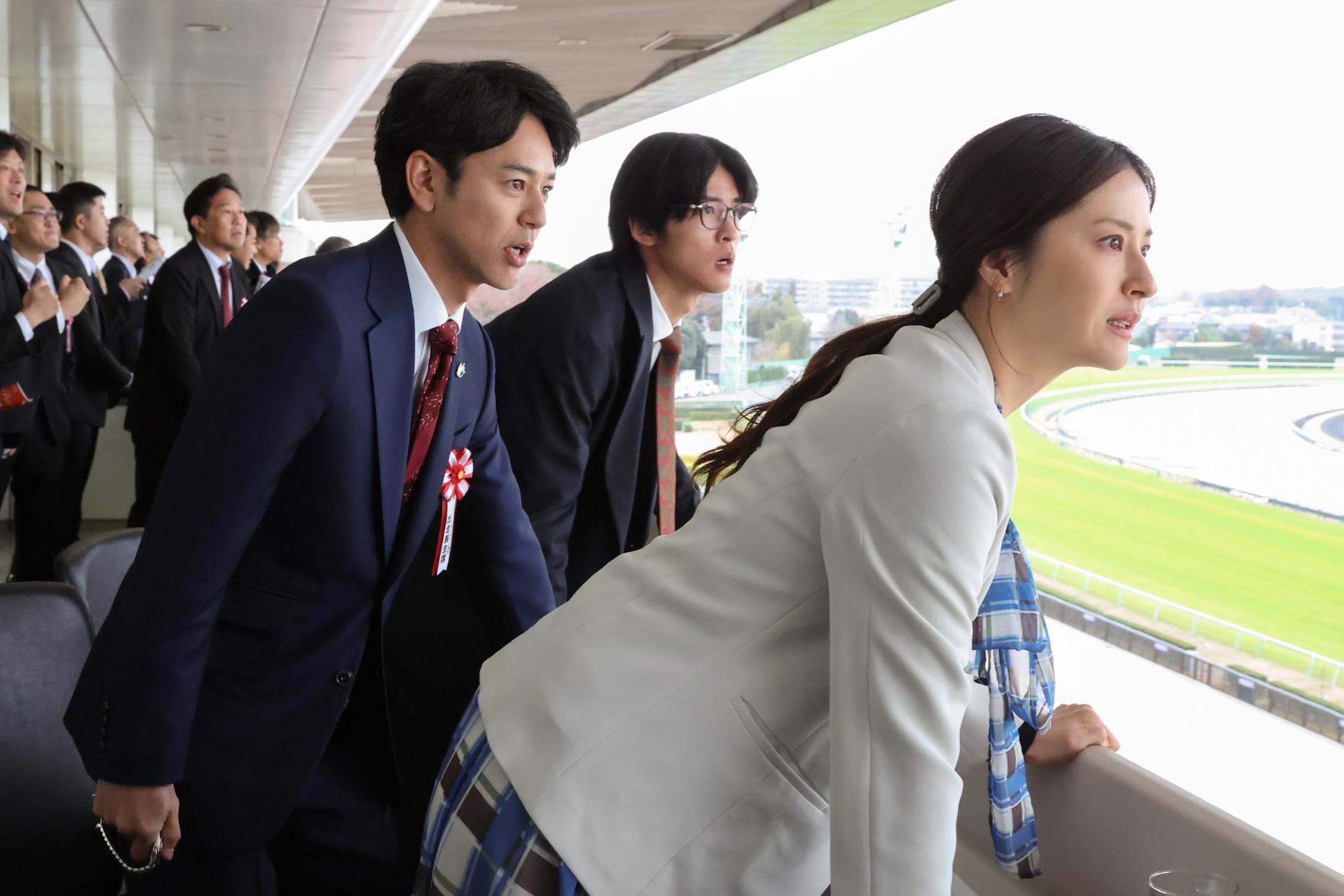 日曜劇場『ザ・ロイヤルファミリー』劇中写真