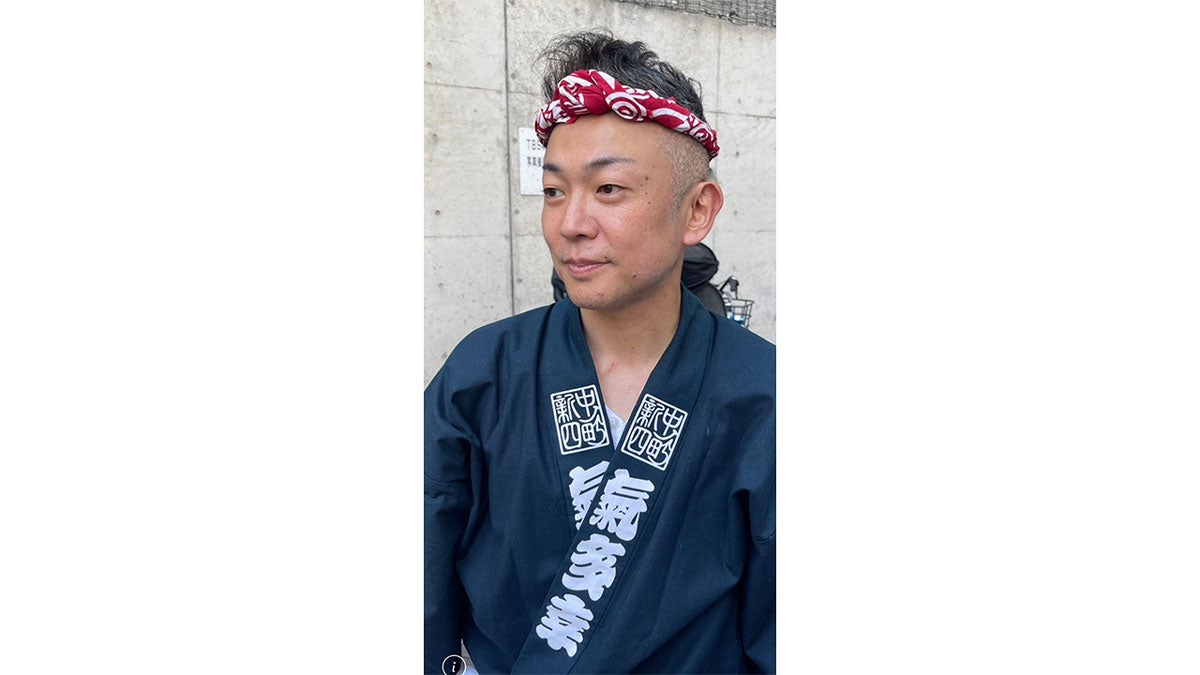 街の祭りにも参加する伊與部さん